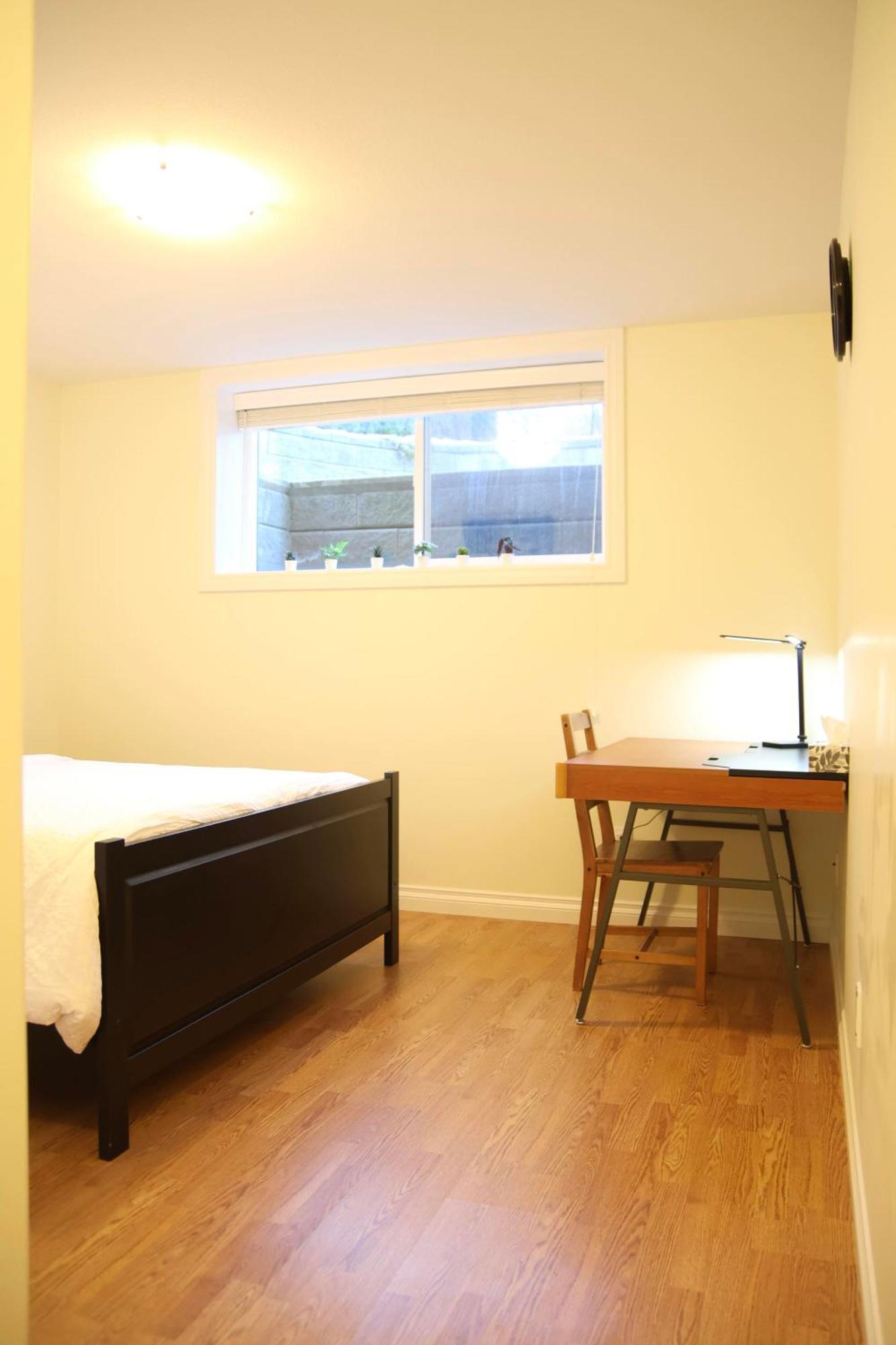 A Private Suite In 포트무디 외부 사진